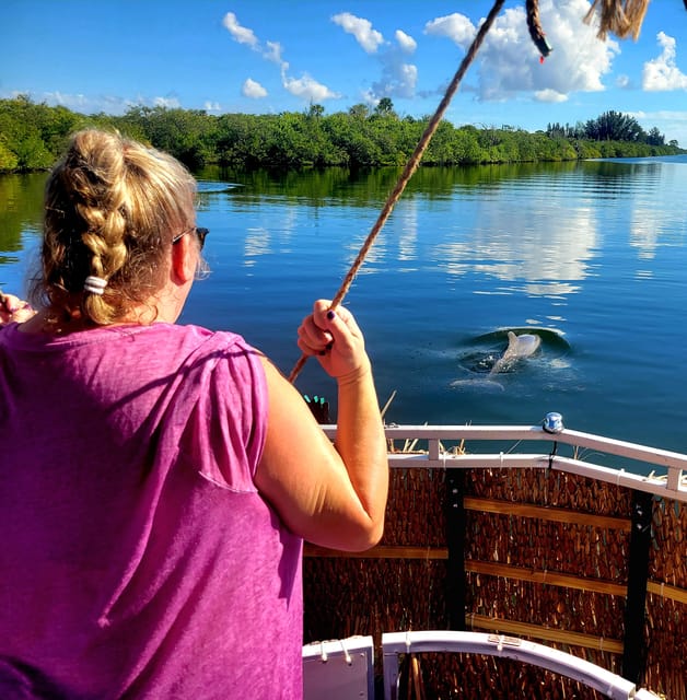 2 Hour Tiki Dolphin Sightseeing Tour in Cocoa Beach - Who should book this cruise?