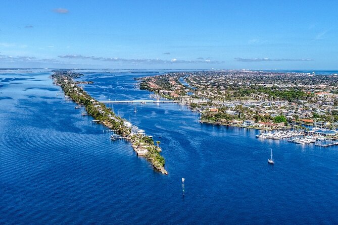 2 Hr Dolphin Melbourne, Merritt Island ,Cocoa Beach.1030 am - A calm morning on Florida’s intracoastal water