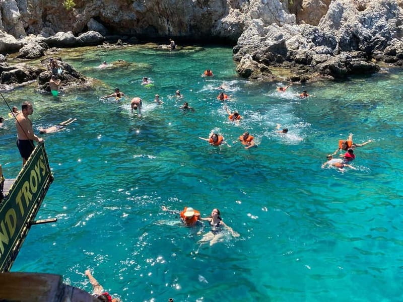 Alanya Relax Boat Tour with Caretta and Dolphin View - Key points before you book