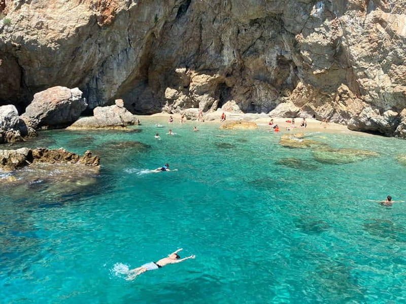 Alanya Relax Boat Tour with Caretta and Dolphin View - Alanya Castle, the Red Tower, and Cleopatra Beach from the sea