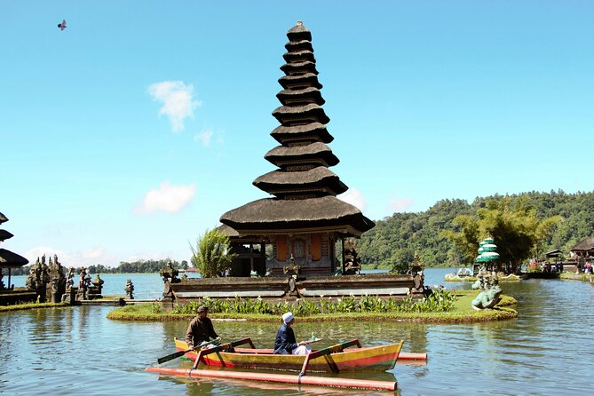 Bali Lovina Dolphin and North Bali Sightseeing - All Inclusive - Who should book this experience