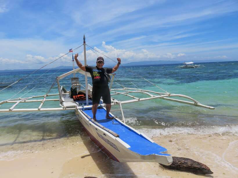Bohol: Pamilacan Island Dolphin/Turtle Watching Tour & Lunch - A homemade Filipino lunch on Pamilacan