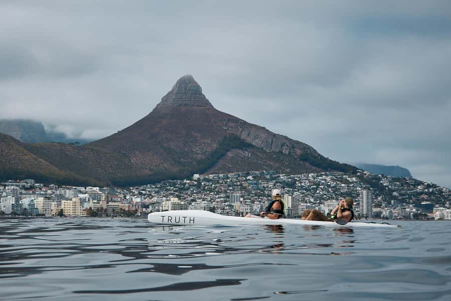 Cape Town: Dolphin & Ocean Wildlife Kayaking Adventure ⚓️ - Green Point Lighthouse and the Atlantic Seaboard