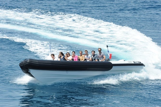 Depart Saint Raphaël: Meet the Dolphins - Croissants, drinks, and the practical comfort factor