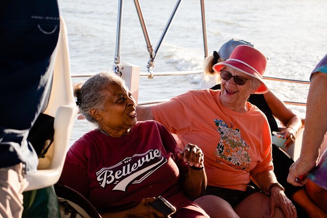 Dolphin and Shelling Cruise Tour at Fort Myers Beach - Why the guide matters