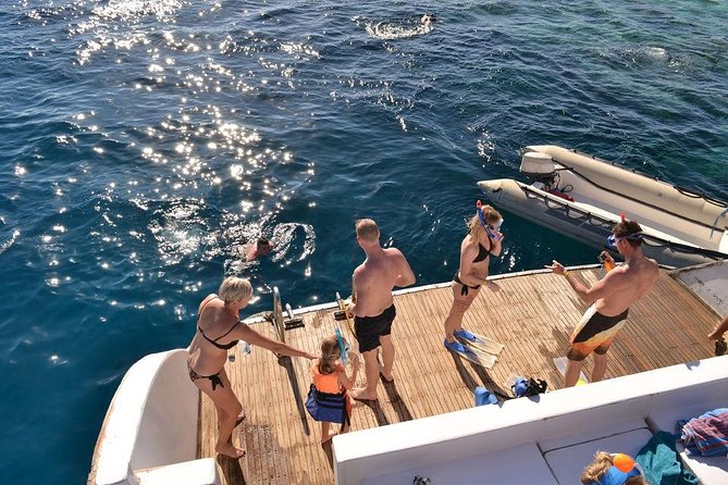 Dolphin House Royal sea Trip Luxury Boat With Transfer - Hurghada - Crew service and the feel aboard