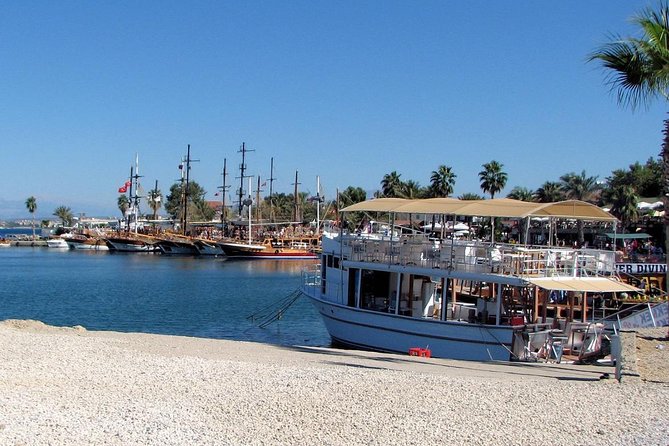 Dolphin Islands Boat Trip Lunch and Soft Drink Included From Side - Comfort, timing, and practical preparation