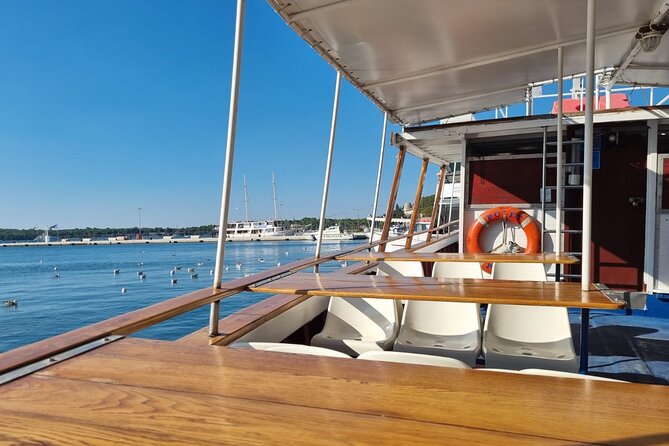 Dolphin & Sunset tour with Brijuni panorama - Dinner, mackerel, and the open bar