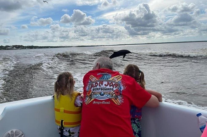 Dolphin Watching aboard the Cold Mil Fleet - What the crew adds to the trip