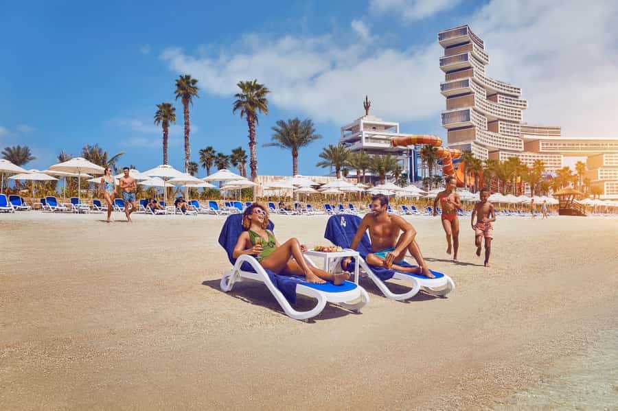 Dubai: Atlantis Dolphin Kayak Trip & Aquaventure Waterpark - Should you book the dolphin kayak and Aquaventure package?