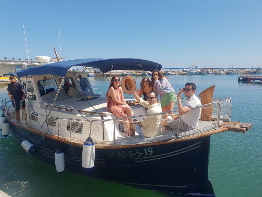Estepona: Dolphin Search Boat Trip with Drink and Snacks - Booking tips for a smoother trip