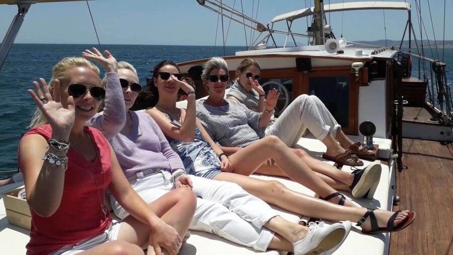 Estepona: Dolphin Watching Sailboat Cruise with Drink - The swimming stop in Mediterranean water