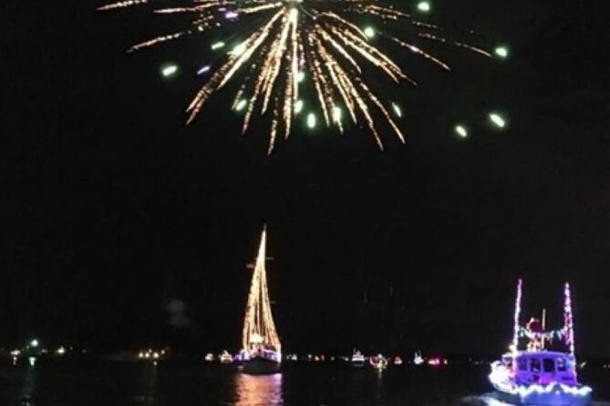 Fireworks Cruise with Dolphin Watch in Laguna Madre Bay - The crew and onboard feel