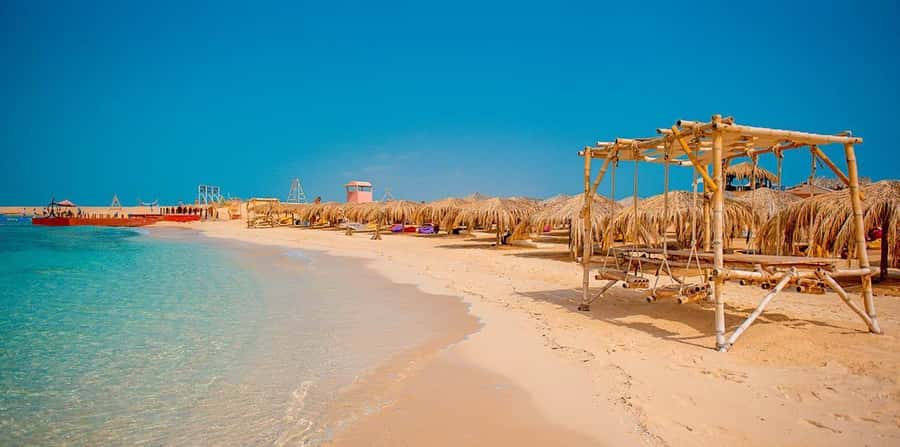 From Hurghada: Hula Hula Island Speedboat Tour with Dolphins - Hula Hula Island: the main beach break