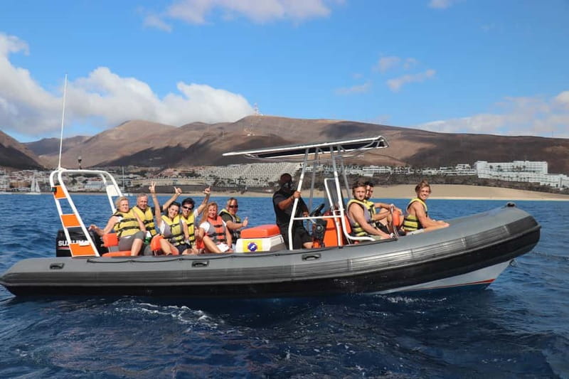 From Morro Jable: Dolphin and Whale Watching and Snorkelling - What the crew adds to the experience