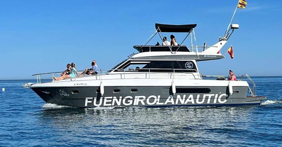 Fuengirola: Dolphin Spotting Tour - Searching for dolphins in open water
