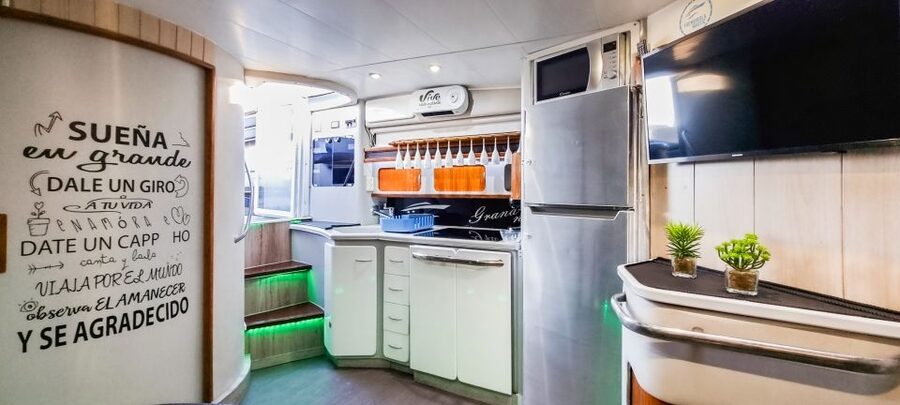 Fuengirola: Dolphin Watching by Yacht with Snacks and Drinks - Who Will Enjoy This Yacht Cruise Most?