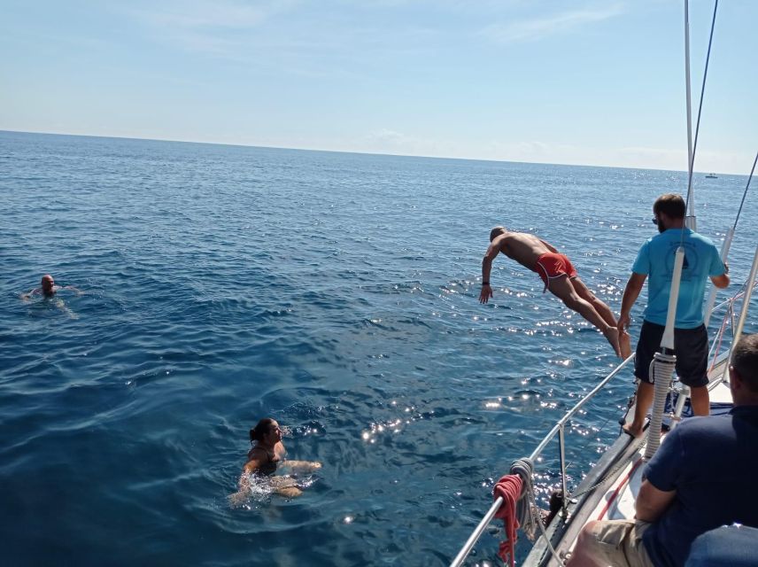 Fuengirola: Dolphin-Watching Sailing Tour with Drinks - Searching for dolphins in open water