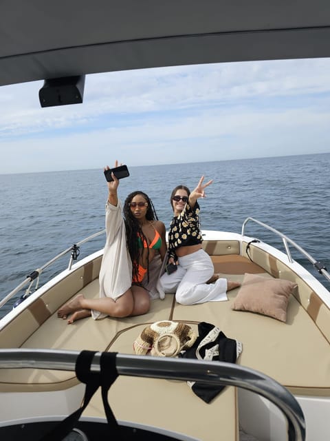 Fuengirola: Dolphin Watching Tour with Snacks and Drinks - Practical Tips for a Better Two Hours