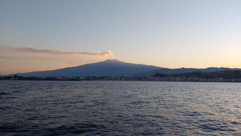 Giardini Naxos Taormina: Dolphin Watching Sunset Tour - Why this boat trip earns a place in your Taormina plans