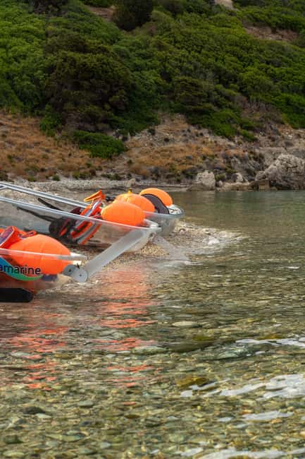 Golfo Aranci: traditional or transparent kayaks, dolphins, and aperitifs - The Sardinian aperitif after the paddle