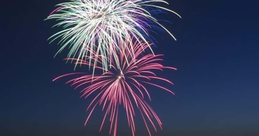 Hilton Head Island: Dolphin Tour at Sunset & Fireworks Show - Fireworks from the water