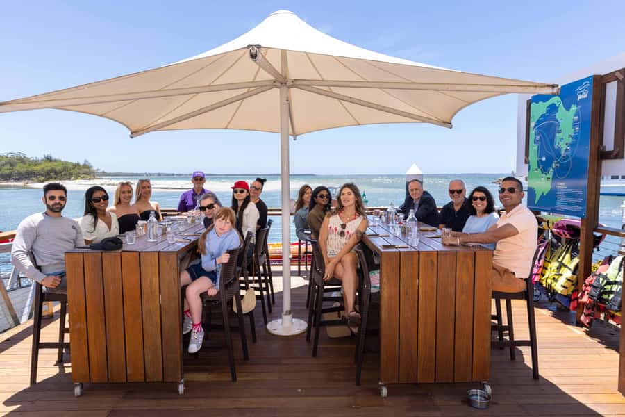 Jervis Bay Dolphin Cruise, Lunch, Berry&Kiama Blowhole Tour - An early start from Sydney