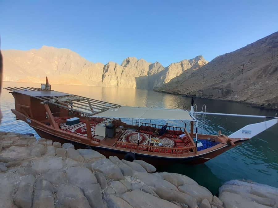 Khasab: Dhow Cruise with Lunch, Dolphin Watching& Snorkeling - What the $53 price really covers