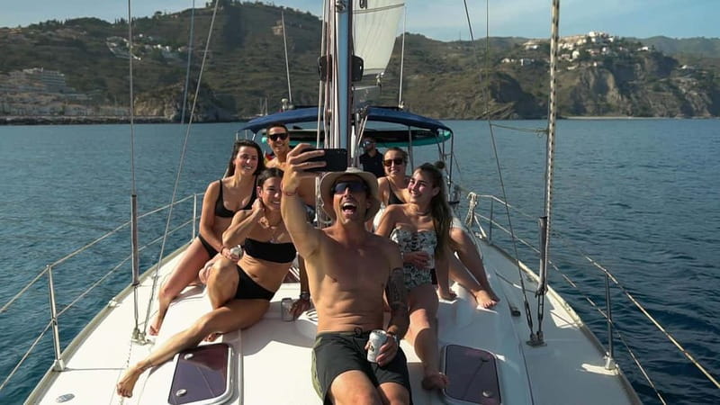 La Herradura: Sailing with a view of dolphins - Setting sail from Marina del Este