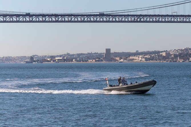Lisbon: Dolphin Watching with a Marine Biologist - Ocean Safari - Stop two: Farol do Bugio and the Atlantic crossing