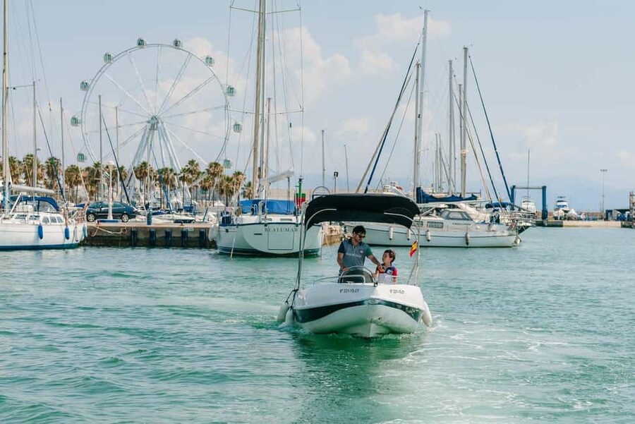 Malaga: License-free Boat Rental for Dolphin Watching - Safety, weather, and the end of the rental