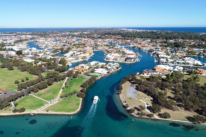 Mandurah Dolphin Cruise and Views - The canal homes and Port Bouvard Marina