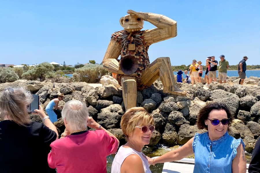 Mandurah: Dolphin & Giant Sightseeing Cruise - Why Seba’s Song makes this cruise different