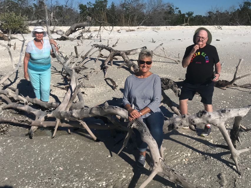 Marco Island: Ten Thousand Islands Shelling & Dolphin Tour - Starting at Goodland Boat Park