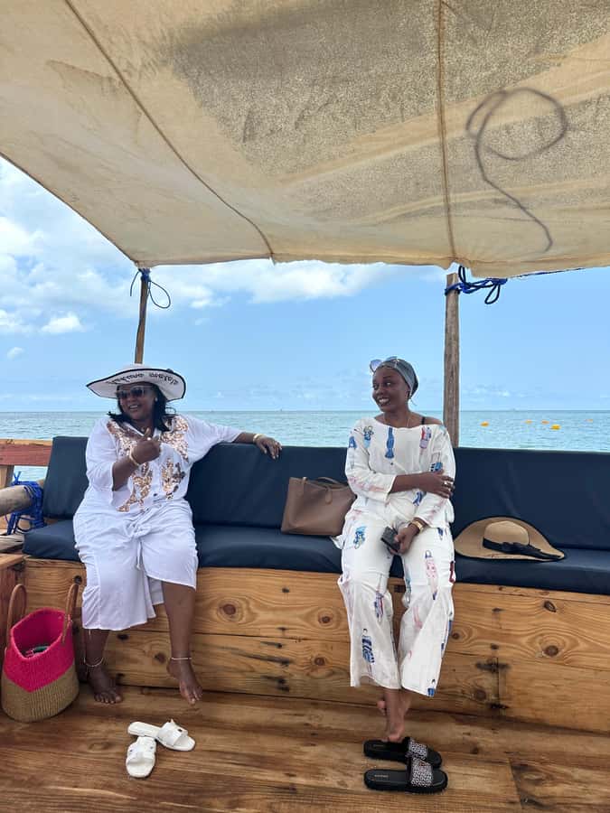 Matemwe: Mnemba Island Dolphin & Snorkeling Boat Trip - Snorkeling around Mnemba