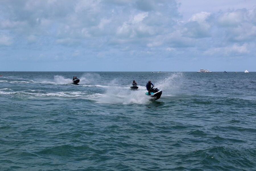 Miami to Key West Shuttle: Dolphin, Snorkeling & More - Choosing the right water activity