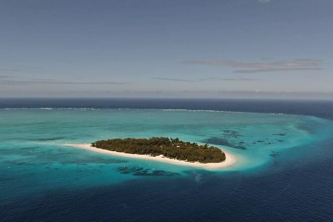 Mnemba Dolphin Tour, The Island Pongwe, Blue Lagoon, Starfish Tour, The Rock - The Island Pongwe: a sea-view meal stop