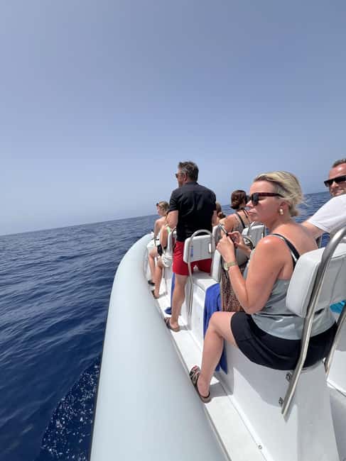 Morro Jable:Dolphin & Whale Watching Boat Tour & Snorkeling - What the small group changes