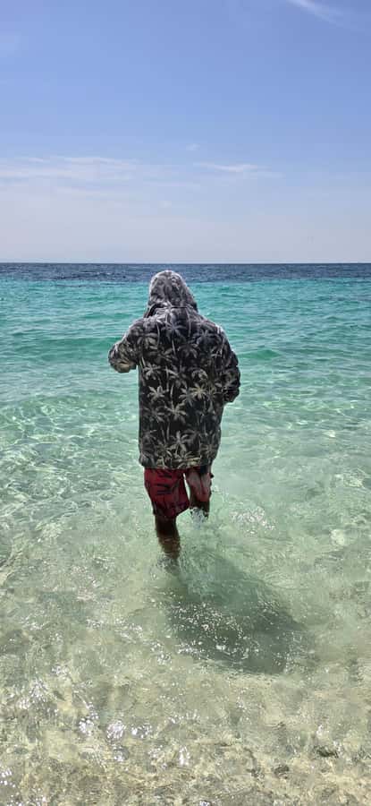 Muscat: Dolphin Watch & Snorkeling - Who should choose this Muscat boat trip?
