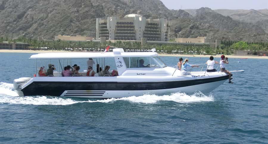 Muscat: Dolphin Watching Boat Amazing Trip - Setting out from Marina Bandar al Rowdha