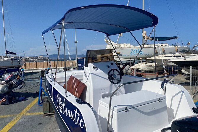 New 2025!! Unlicensed boat for dolphin watching - What the included equipment means for your day