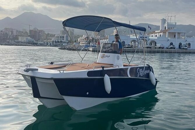 New 2025!! Unlicensed boat for dolphin watching - A one to four-hour outing with room to make choices