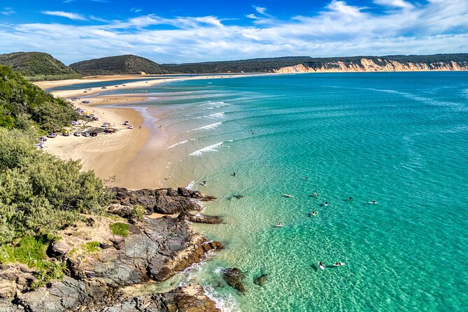 Noosa Ocean Adventures: Dolphins - Sunshine Beach and wildlife watching