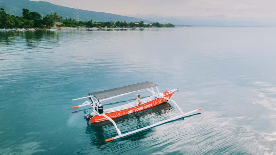 North Bali: Dolphin, Ulun Danu Temple, & Banyumala Waterfall - At a glance