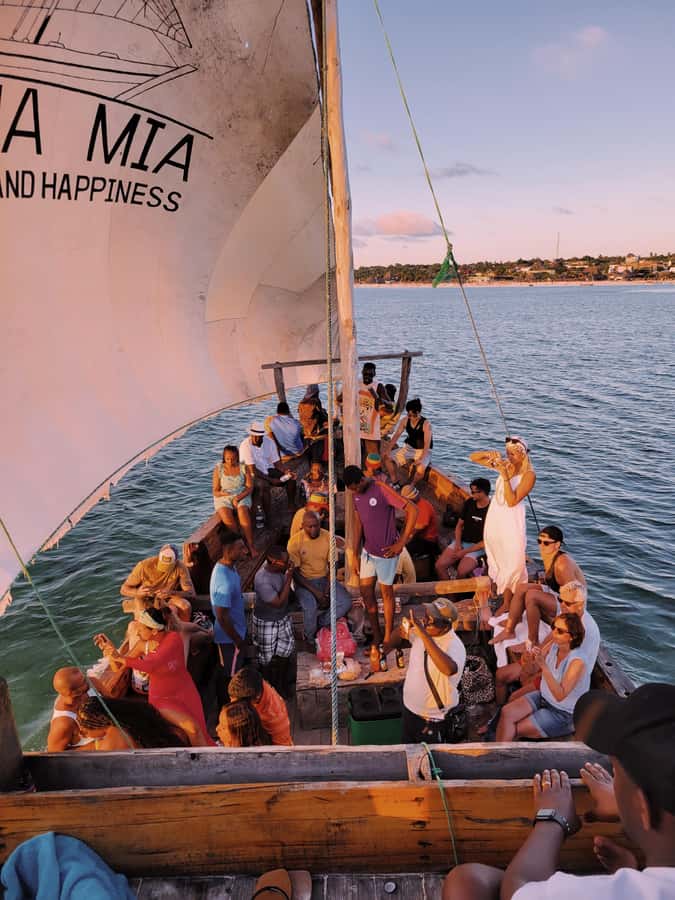 Nungwi: Dolphins,snokerlling &/or sunset cruising tour - The transfer from Nungwi to the water