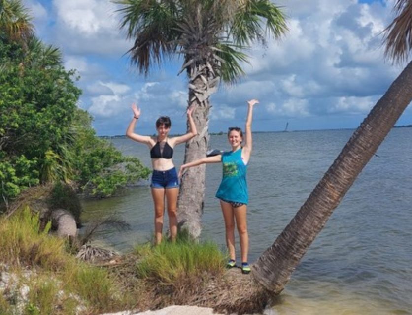 Orlando: Dolphin Clear Kayak or Paddle Board Adventure - Who will enjoy this most