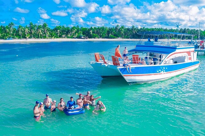 Party Boat /View Dolphins / Snorkling /Free Drinks and Transportation - Key Points Before You Book