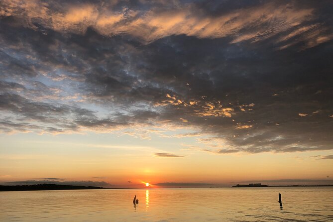 Private Boat and Dolphin Watching in Florida - Pensacola Bay and Santa Rosa Sound