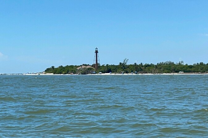 Private Dolphin & Sightseeing Boat Day Tour - From Sanibel Lighthouse to the Gulf of Mexico