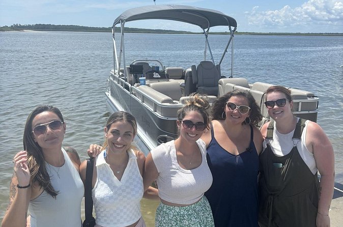 Private Folly Beach Dolphin Watching and Shelling tour - Morris Island and its quiet beach